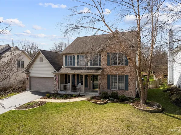 1318 Prairie Ct, West Chicago, IL 60185