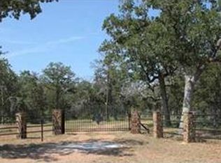 261 Beck Rd, Smithville, TX 78957