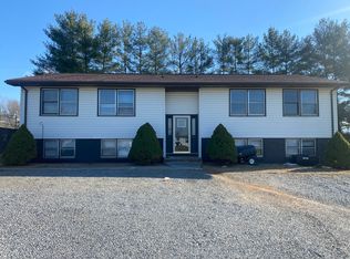 4988 Bluff City Hwy Bluff City TN 37618, Bluff City, TN 37618