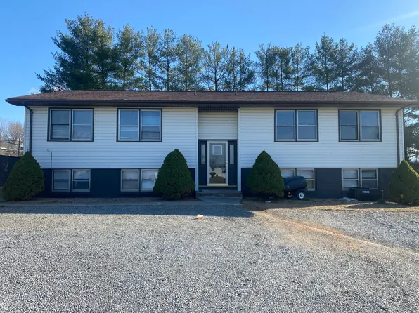 4988 Bluff City Hwy Bluff City TN 37618, 4988 Bluff City Hwy #4, Bluff City, TN 37618