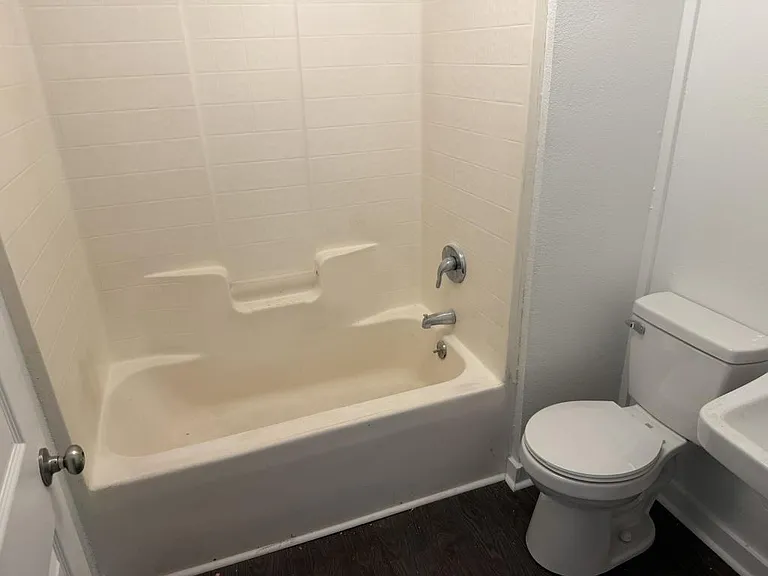 212 Morgan Pl — Photo 6