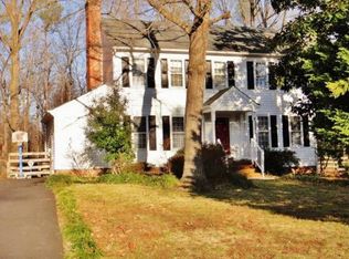 547 Pleasanthill Dr, North Chesterfield, VA 23236
