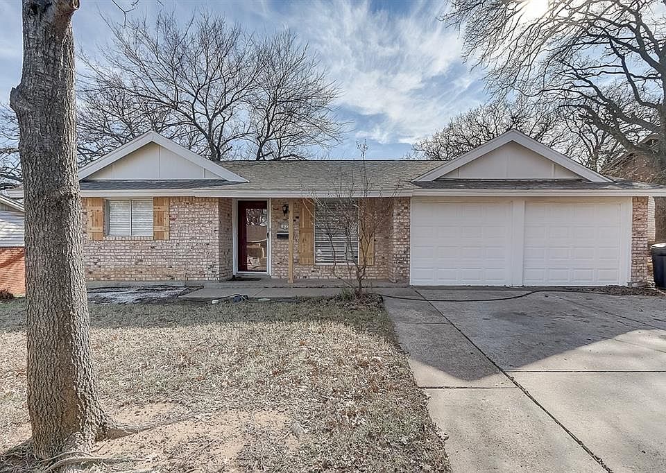1st image of 1035 Meadowbrook Dr