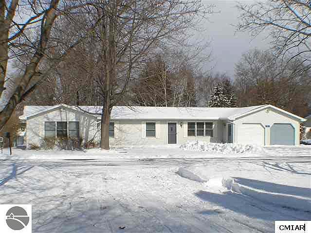 2nd image of 193 E Central Ave