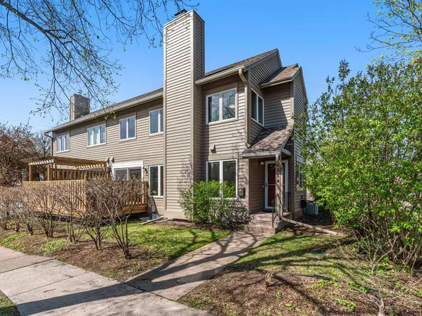 4354 Chowen Ave S, Minneapolis, MN 55410
