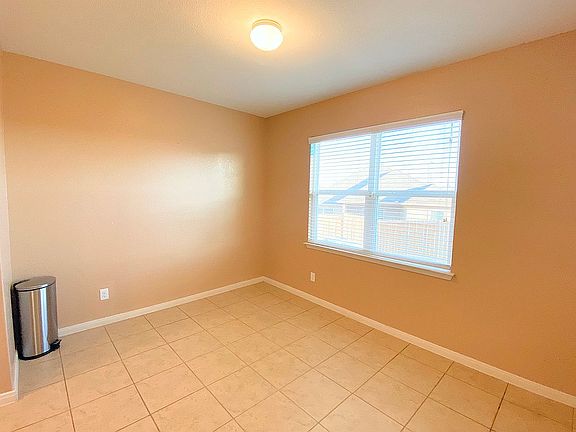 4th image of 6197 Daisy Way