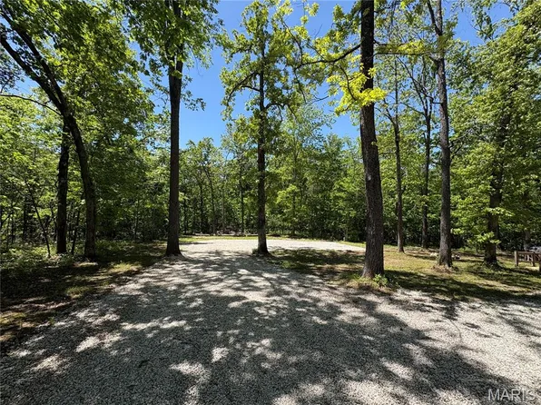 76 Lakewood Trl, Perryville, MO 63775