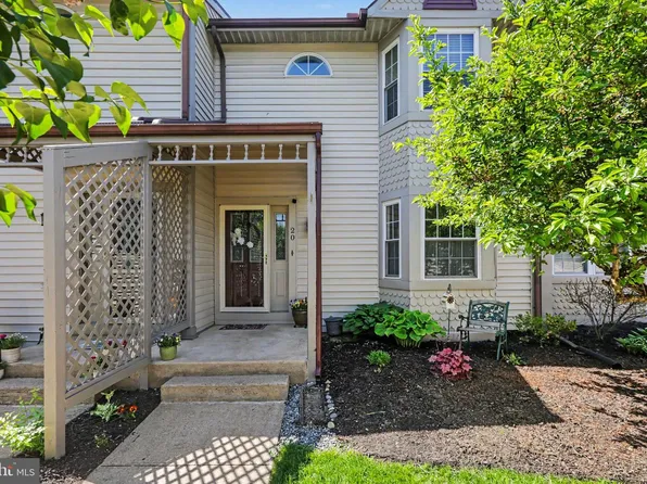 20 Shady Ln, Annville, PA 17003