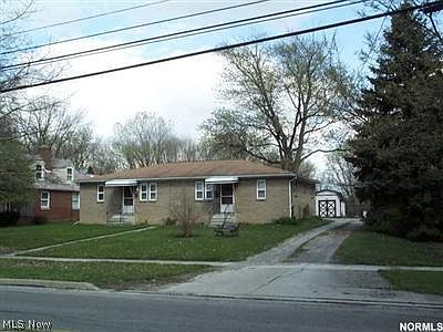 1st image of 275-277 N Main St