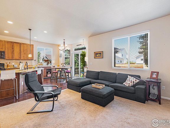 4th image of 620 Moonglow Dr