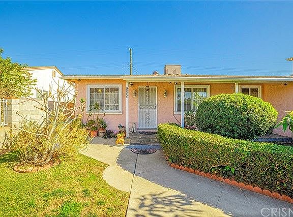 2nd image of 8000 Matilija Ave