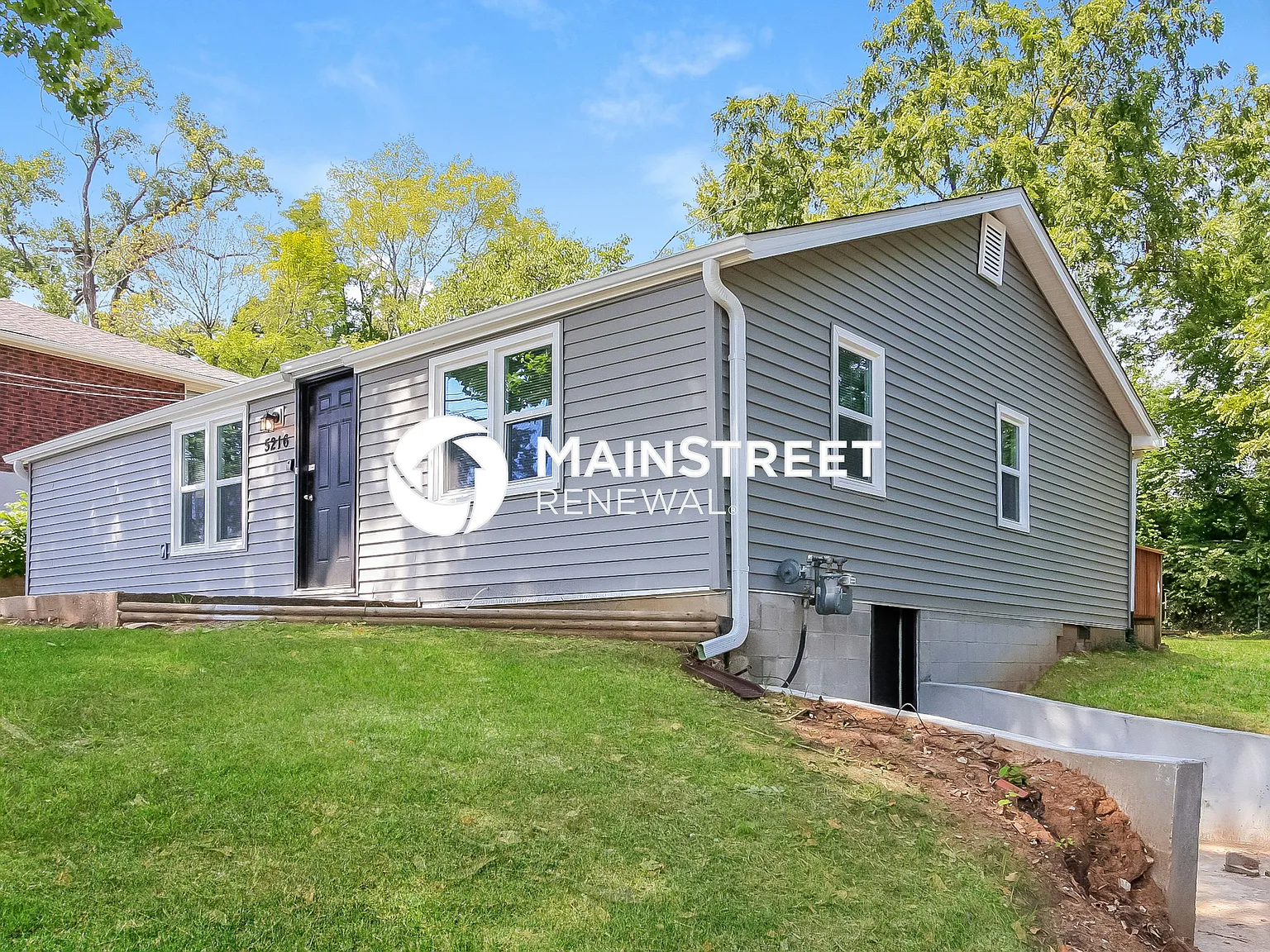 5216 NE Barnes Ave — Photo 3