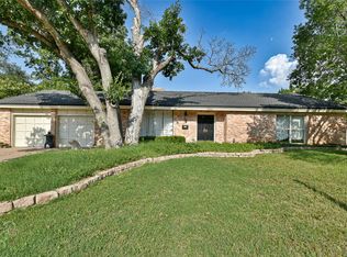 2825 Ivanhoe Ln, Abilene, TX 79605