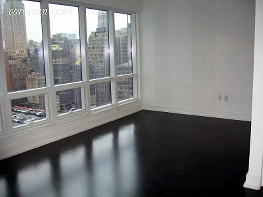 Rented by Corcoran | media 1