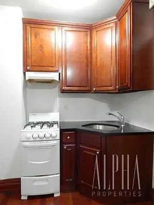 Rented by Alpha Properties NYC I LLC | media 21