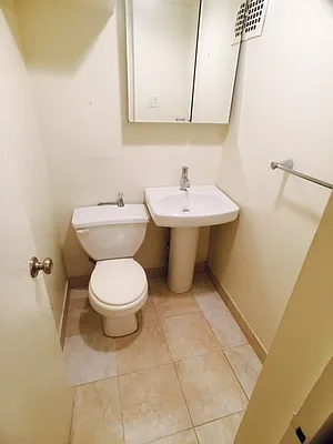 Rented by (Legacy) NY Quality Living Uptown | media 36