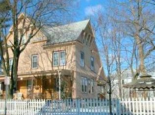 284 Walcott St, Pawtucket, RI 02860