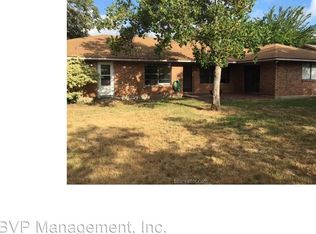 2017 Langford St, College Station, TX 77840