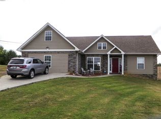 110 Indian Shores Overlook, Dandridge, TN 37725