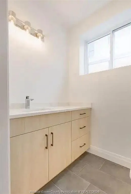 2 bed, $2,100 — Photo 4