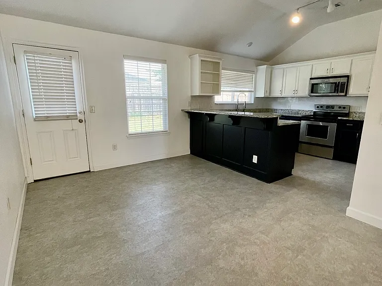4405 Spotted Owl Cir — Photo 8