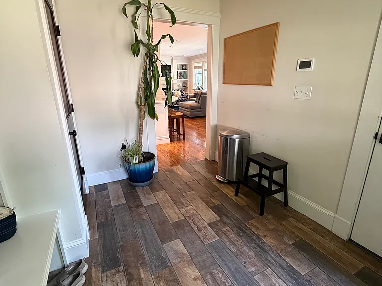 17 Cardinal St #17 — Photo 14