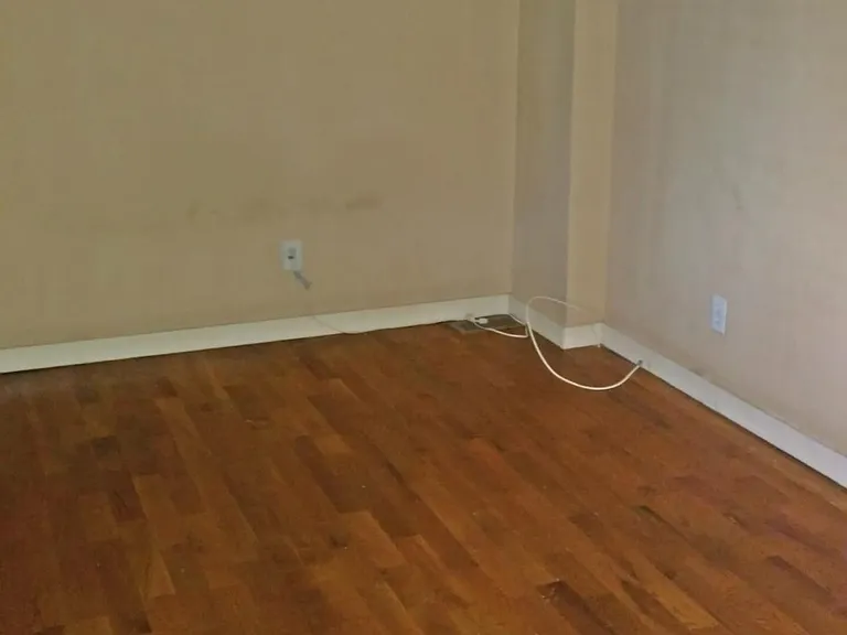 Bedroom #1