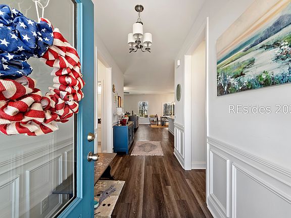 3rd image of 58 Banner Ln