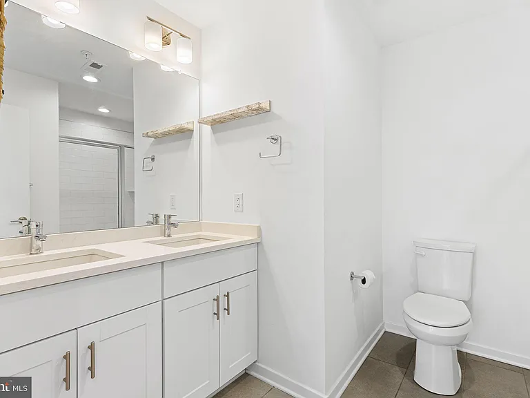 3121 Beach View Ln #A — Photo 28