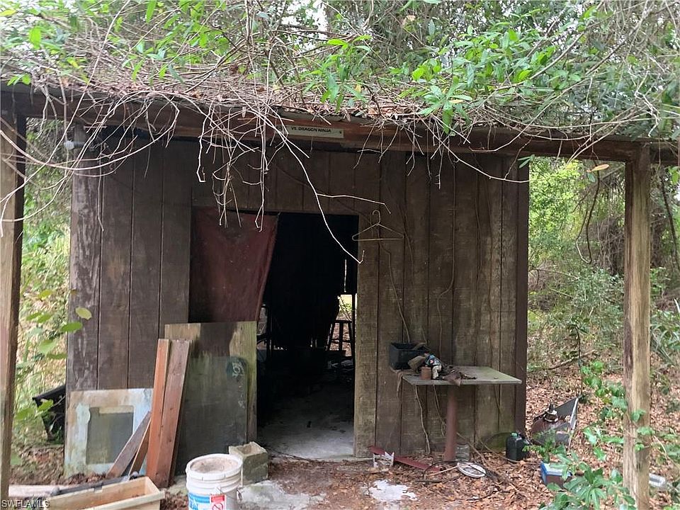 1st image of 7852 Bartholomew Dr