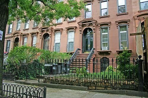 1st image of 327 Macdonough St APT 3