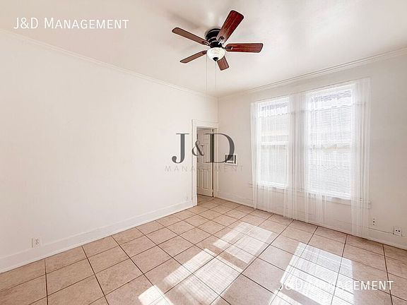 2nd image of 2120 Island Ave