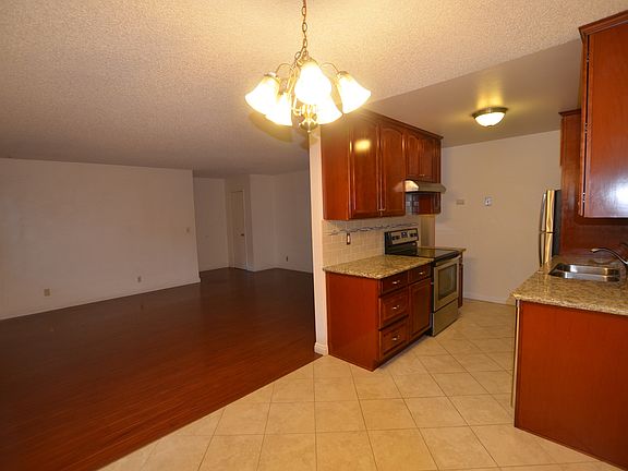 3rd image of 259 N Capitol Ave Unit 121
