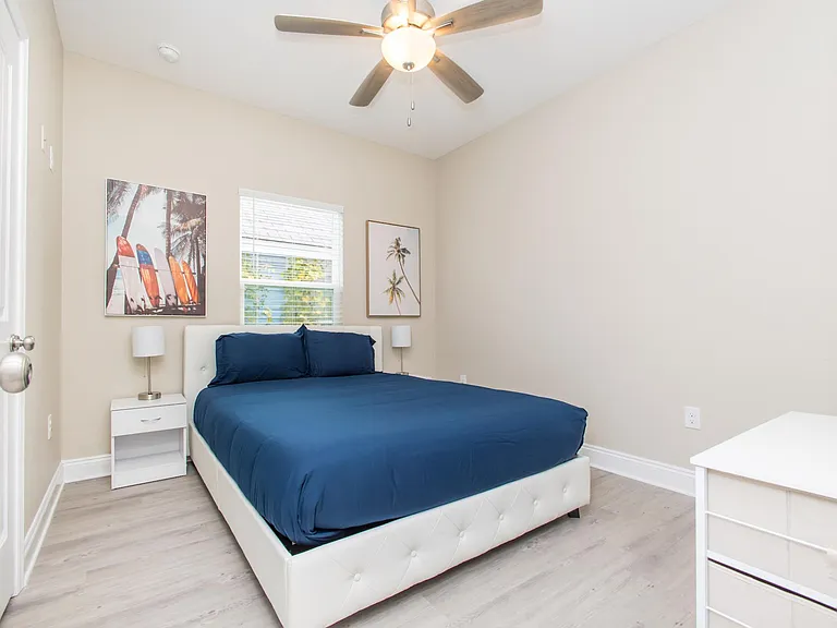 1812 W Gadsden St — Photo 13