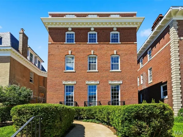 5257 Westminster Pl, Saint Louis, MO 63108