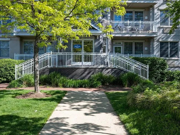 30 Freedom Way #104, Jersey City, NJ 07305