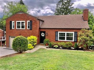 402 Fort Couch Rd, Pittsburgh, PA 15241