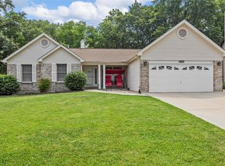 693 Napa Ln, Saint Charles, MO 63304