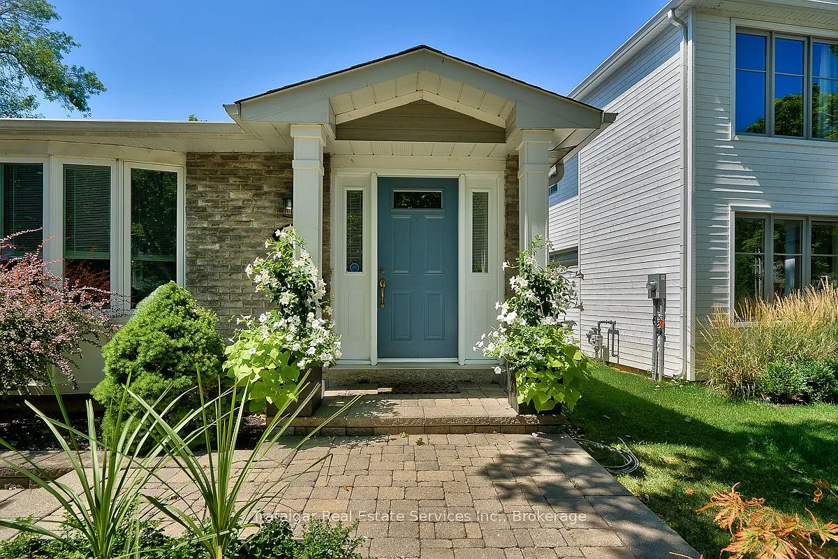 4 bed, $4,200 — Photo 2