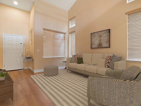 5th image of 5729 Idlewood St