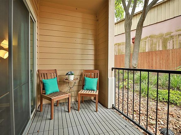 3rd image of 3231 Allen Pkwy APT 3106