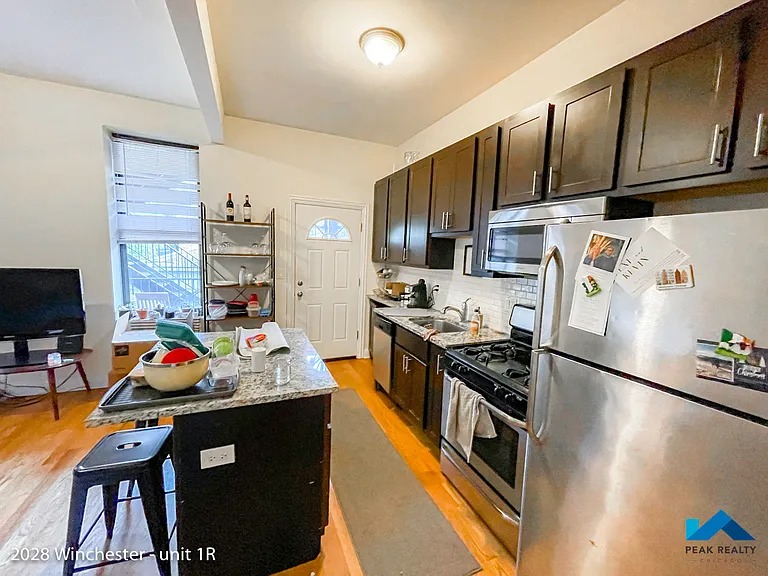 2028 N. Winchester Ave. — Photo 1