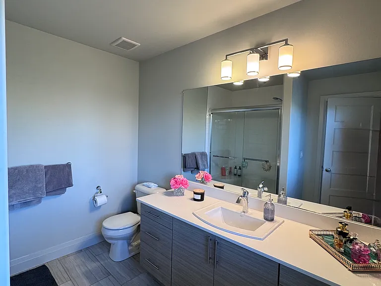 Ensuite