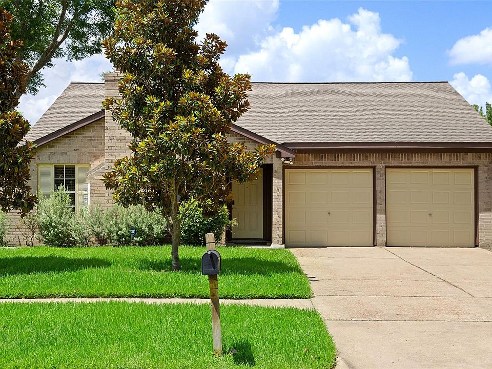 1st image of 3107 Pecan Point Dr