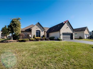 1043 Jordan Blvd, Whitehall, PA 18052