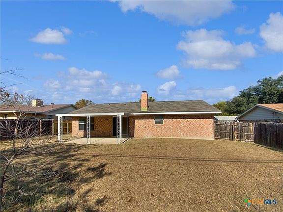 5th image of 1604 Arkansas Ave