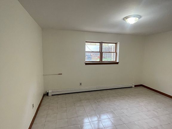 3rd image of 447 Jersey Ave #1A