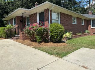 315 Gaston Ave, Mount Holly, NC 28120