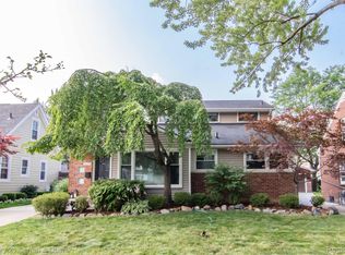 1674 Larkmoor Blvd, Berkley, MI