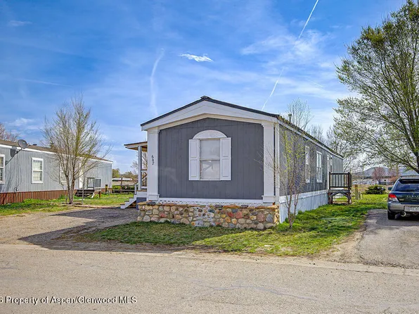 925 1st St #607, Craig, CO 81625